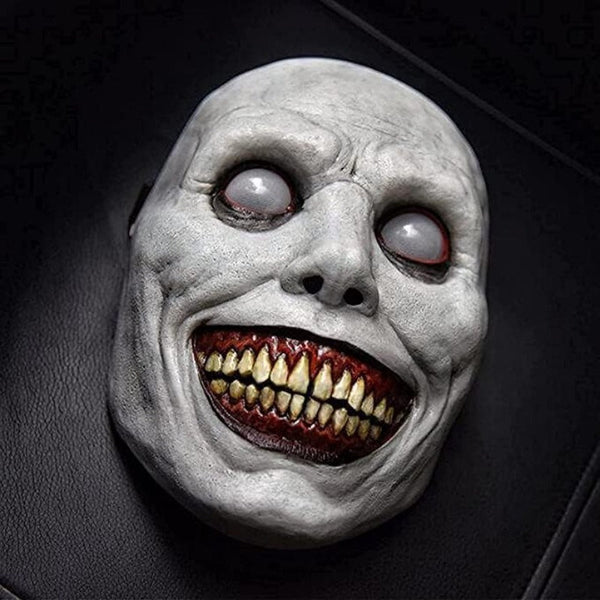 Smiling Horror Mask